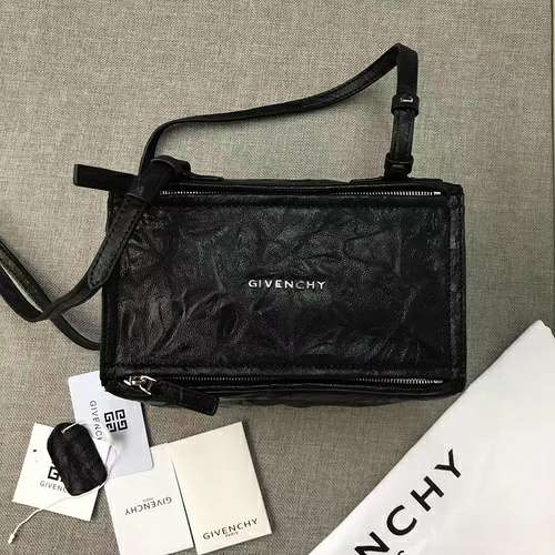 Picture of Givenchy Lady Handbags _SKUfw151592814fw